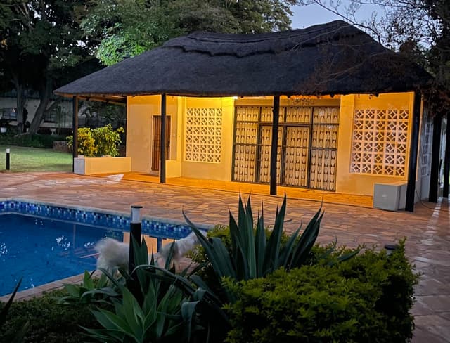 Alexander Garden Cottage