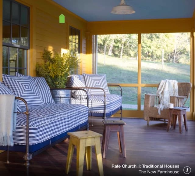 Straydogs Furniture put Ltd