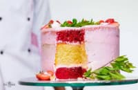 Yolls Cake Creations