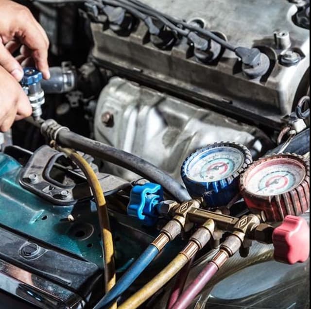 KW Car Aircon Regasing